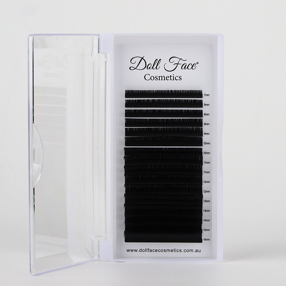 Classic Lashes