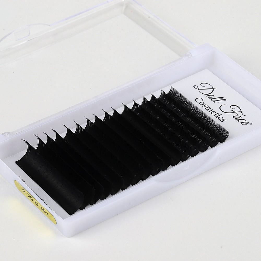 Classic Lashes